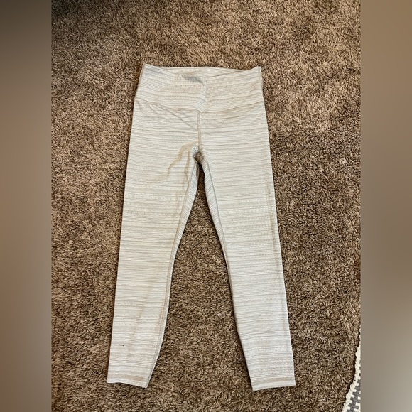 Athleta Pants - Patterned Athleta Leggings